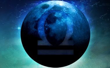 Full Moon March 31st – Balance and Boldness